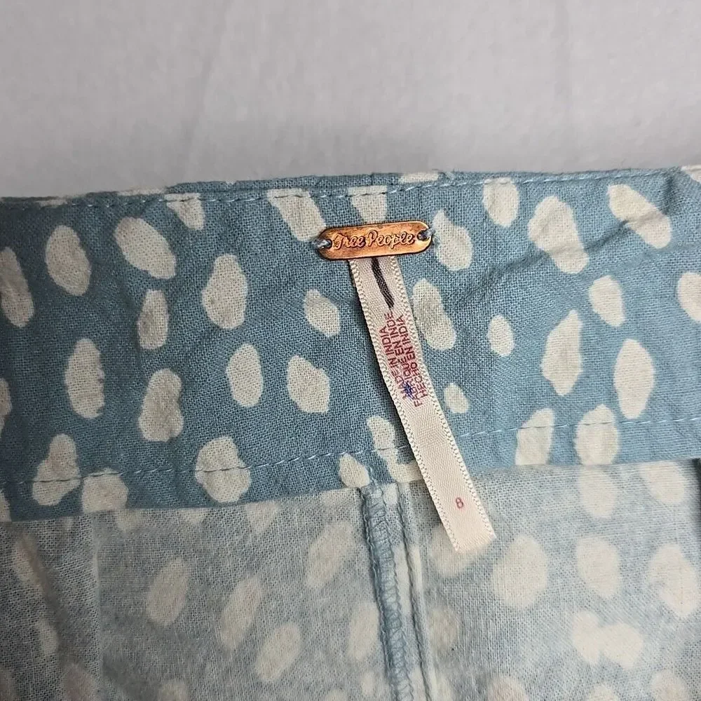 Free People Bennett Shorts high waisted w/ Side pockets‎ flowy size 8 Blue White